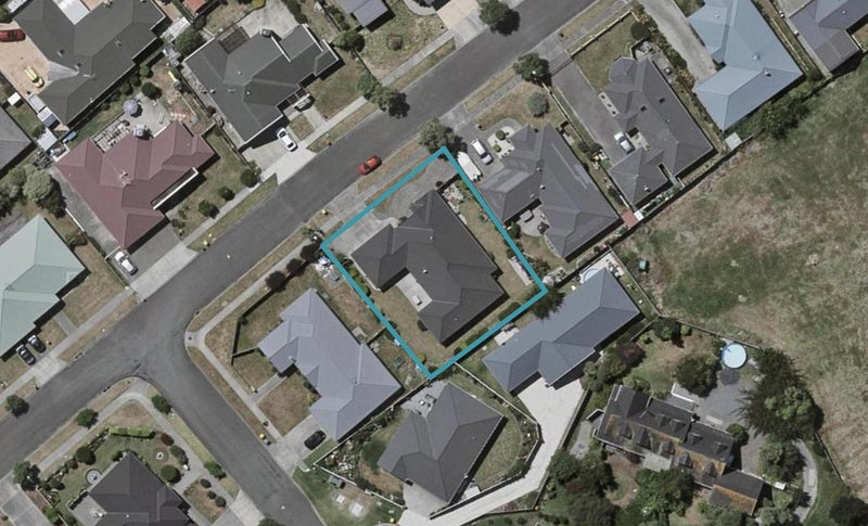 23 Holcombe Drive, Paraparaumu, Paraparaumu - Carousel 1