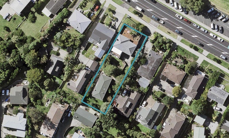 1/292 East Coast Road, Forrest Hill, Auckland - Carousel 1