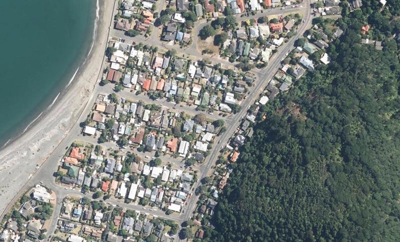 2/5 Kauri Street, Woburn, Lower Hutt - Carousel 1