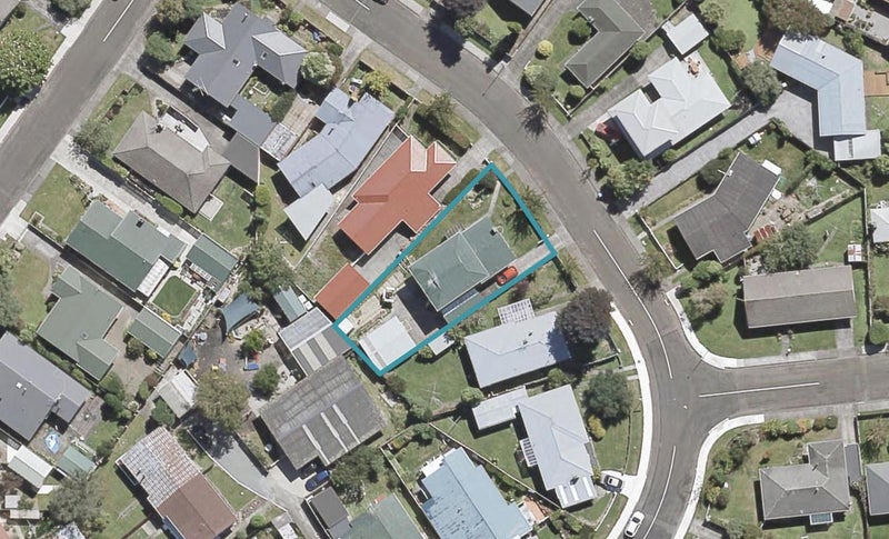 19 Ruru Crescent, Heretaunga, Upper Hutt - Carousel 1