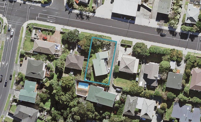 142 Mokoia Road, Chatswood, Auckland - Carousel 1