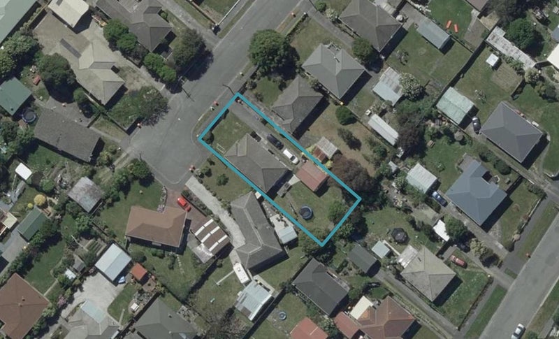 8 Digby Place, Bromley, Christchurch - Carousel 1