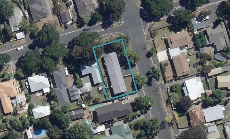 21 Nixon Street, Hamilton East, Hamilton - Carousel 1