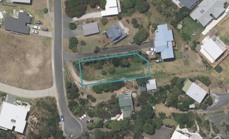 19 Devon Street, Mangawhai Heads, Mangawhai - Carousel 1