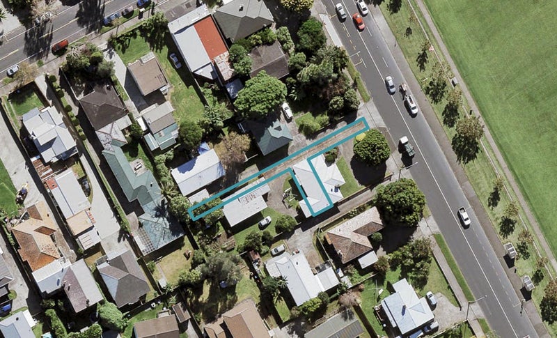 4/218 Rosebank Road, Avondale, Auckland - Carousel 1