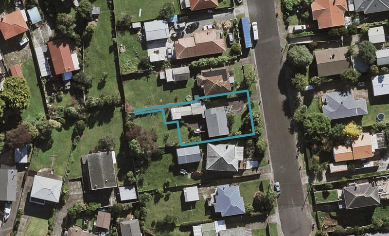 21 Meadow Street, Mount Wellington, Auckland - Carousel 1