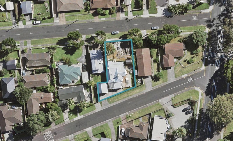4 Clark Road, Pahurehure, Papakura - Carousel 1