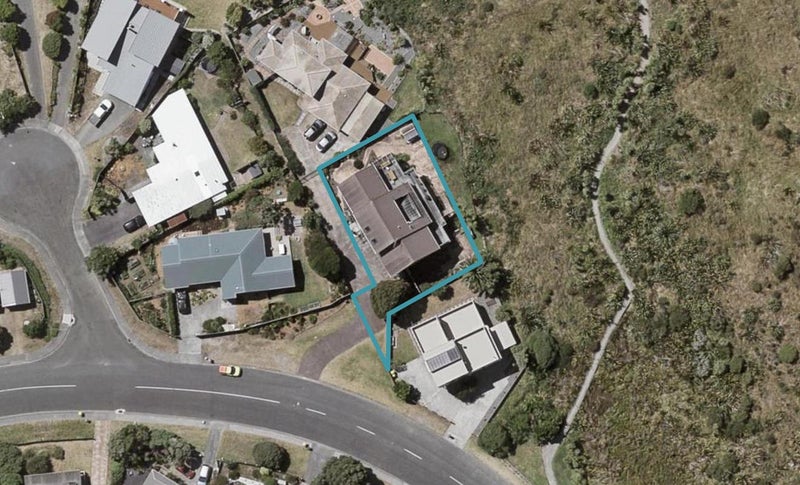 265 Manly Street, Paraparaumu Beach, Paraparaumu - Carousel 1