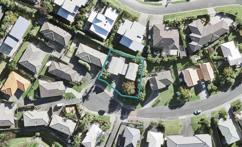 2/8 Mably Court, Stanmore Bay, Whangaparāoa - Carousel 1