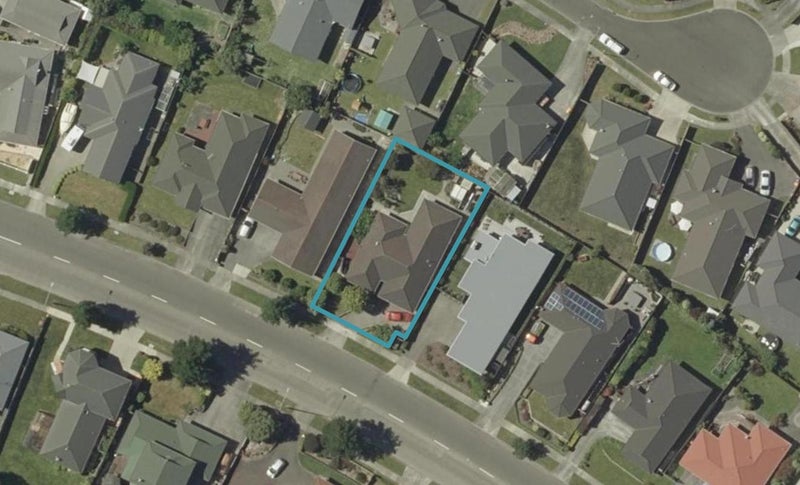 79 Pacific Drive, Fitzherbert, Palmerston North - Carousel 1