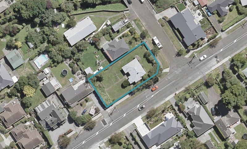 19 Pempsey Street, Silverstream, Upper Hutt - Carousel 1