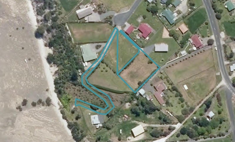 11 Kotare Crescent, Pahi, Paparoa - Carousel 1