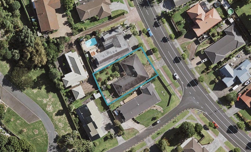 22 Charles Prevost Drive, The Gardens, Auckland - Carousel 1