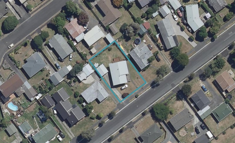 10 Durham Street, Nawton, Hamilton - Carousel 1
