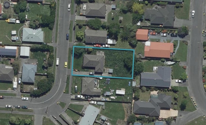 51 Momorangi Crescent, Redwood, Christchurch - Carousel 1