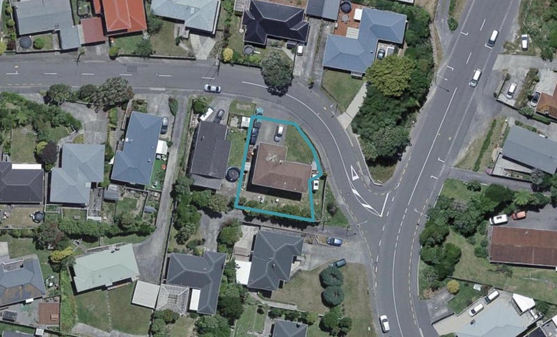 49 Bracken Road, Paparangi, Wellington - Carousel 1