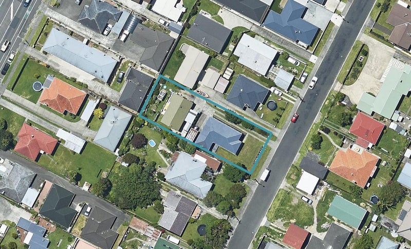 13B Hillstone Avenue, Gate Pa, Tauranga - Carousel 1