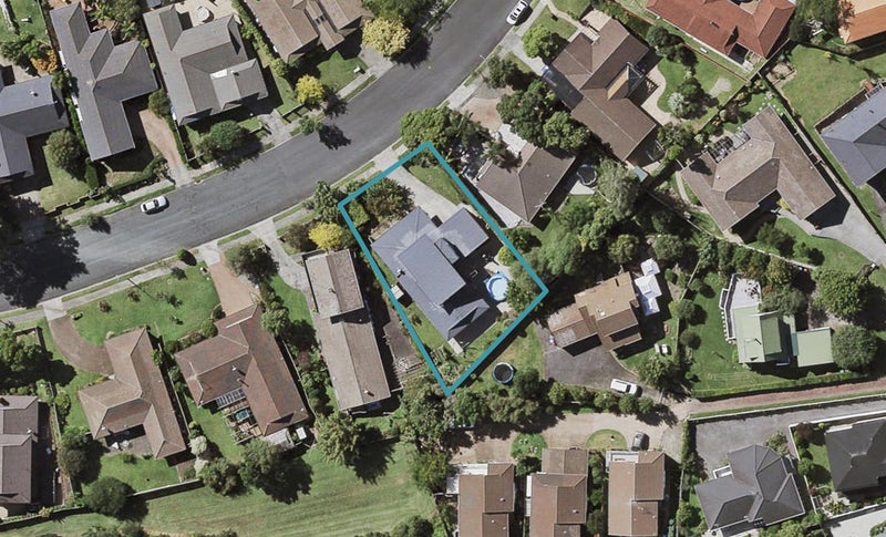 41 Greenbank Drive, Saint Johns, Auckland - Carousel 1