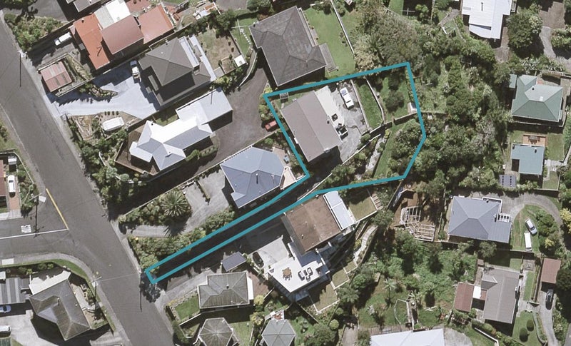4B Scott ST, Moturoa, New Plymouth - Carousel 1