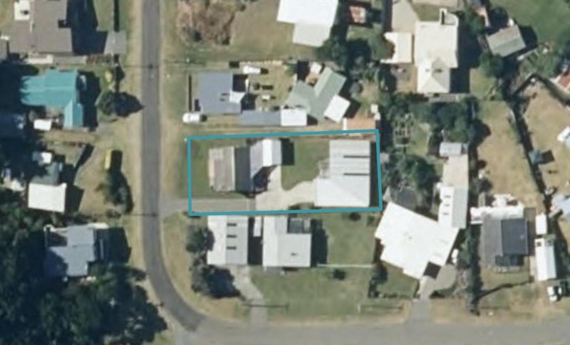 9 Signal Street, Foxton Beach, Foxton - Carousel 1