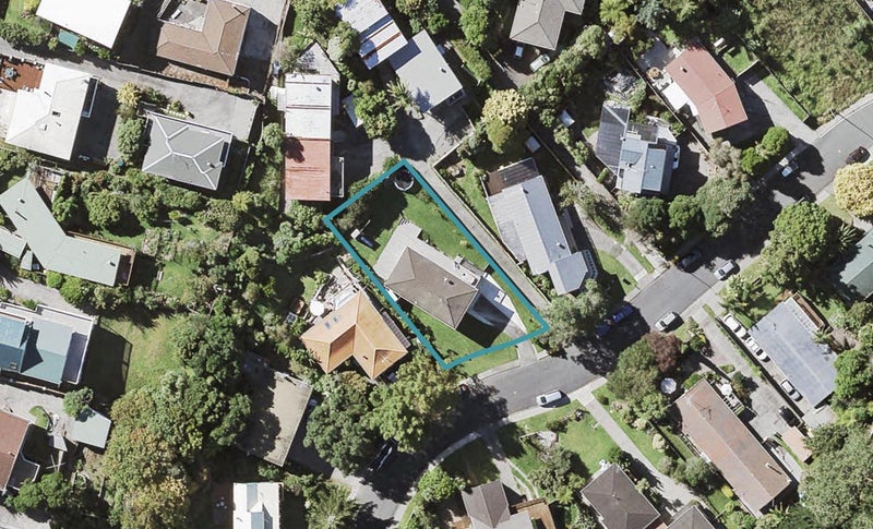 17 Malters Place, Browns Bay, Auckland - Carousel 1