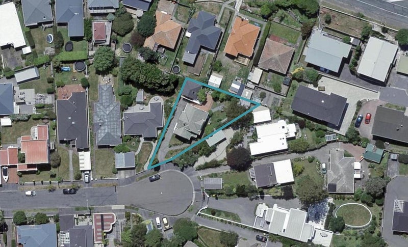 11 Streatlam Crescent, Strathmore Park, Wellington - Carousel 1
