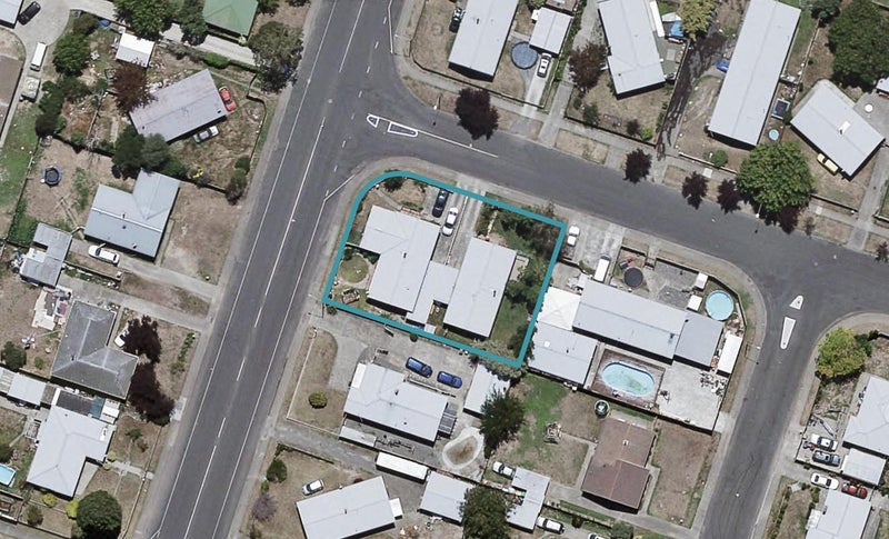 2 Cartier Crescent, Flaxmere, Hastings - Carousel 1