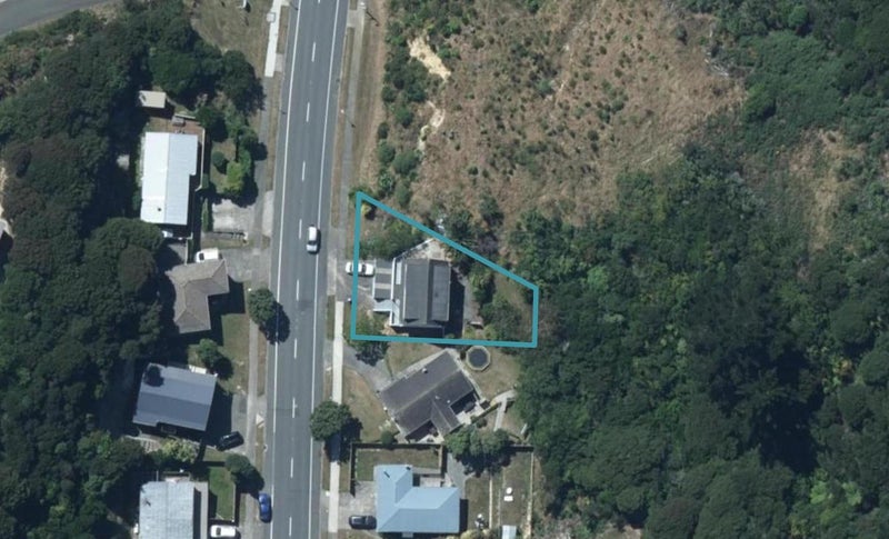 80 Omapere Street, Whitby, Porirua - Carousel 1