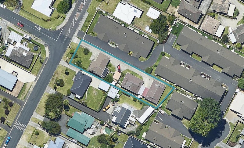 110 Greerton Road, Gate Pa, Tauranga - Carousel 1