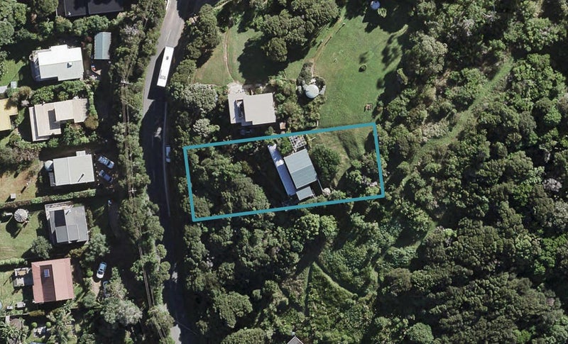 73 O'brien Road, Ōmiha, Waiheke Island - Carousel 1