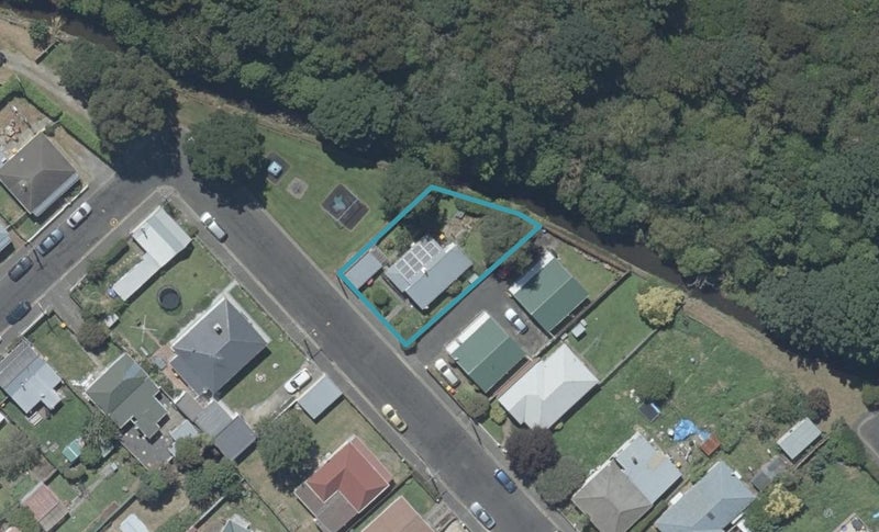 40 Pentland Street, North East Valley, Dunedin - Carousel 1