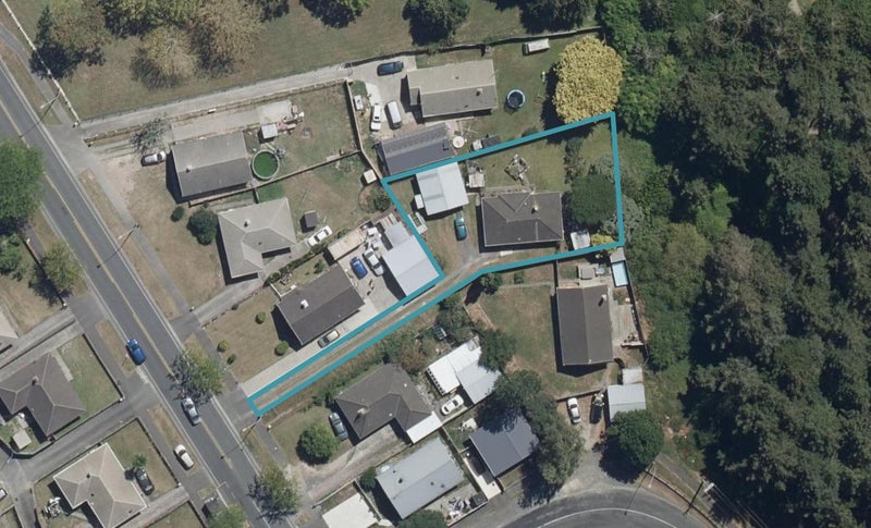 11 Norrie Street, Bader, Hamilton - Carousel 1