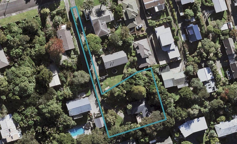 48 Park Road, Glenfield, Auckland - Carousel 1