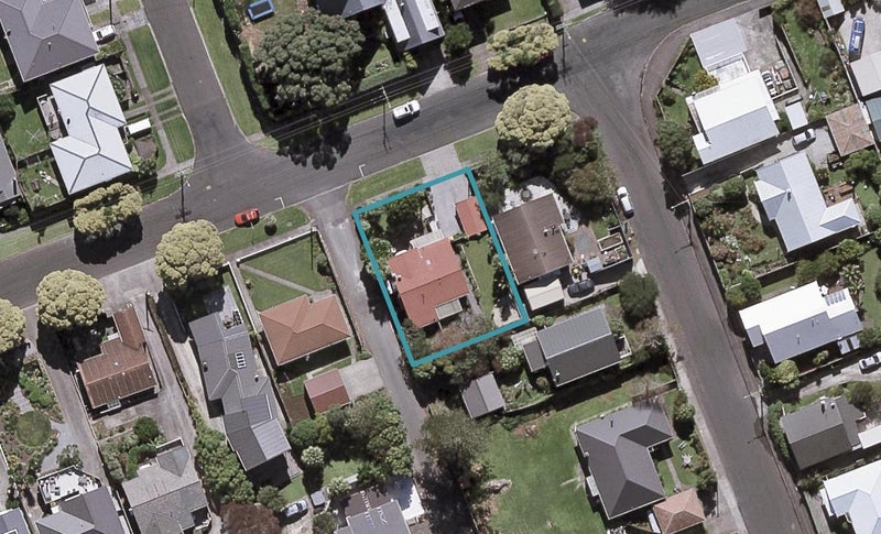 40 McLean Street, Strandon, New Plymouth - Carousel 1