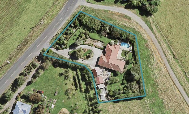 24 Runciman Road, Pukekohe East, Pukekohe - Carousel 1