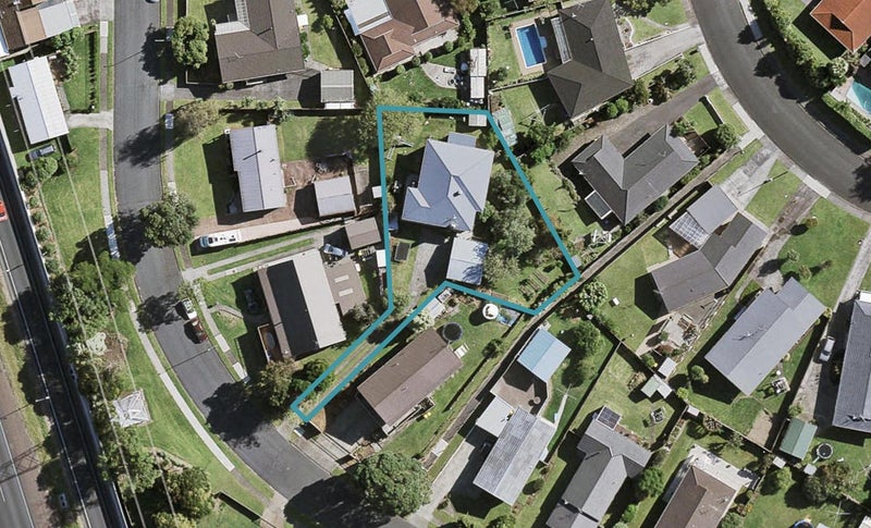 31 Barnhill Crescent, Pahurehure, Papakura - Carousel 1