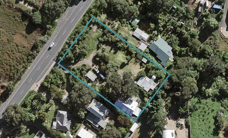 54 Wharf Road, Ostend, Waiheke Island - Carousel 1