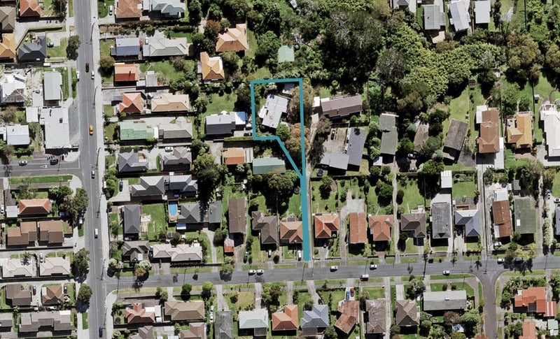 2/0 Maclaurin Street, Blockhouse Bay, Auckland - Carousel 1