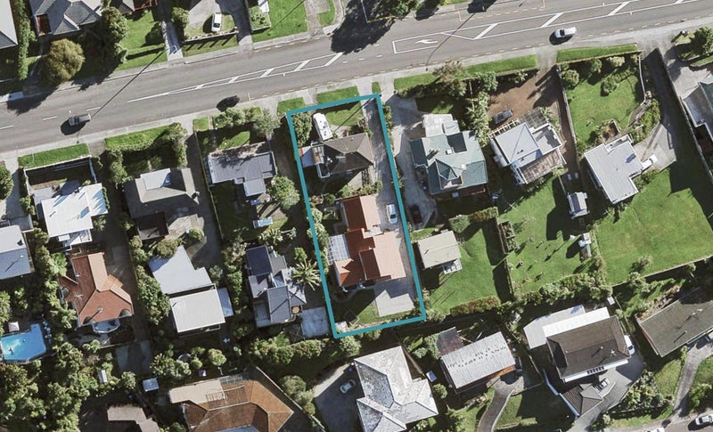 330 Hillsborough Road, Hillsborough, Auckland - Carousel 1