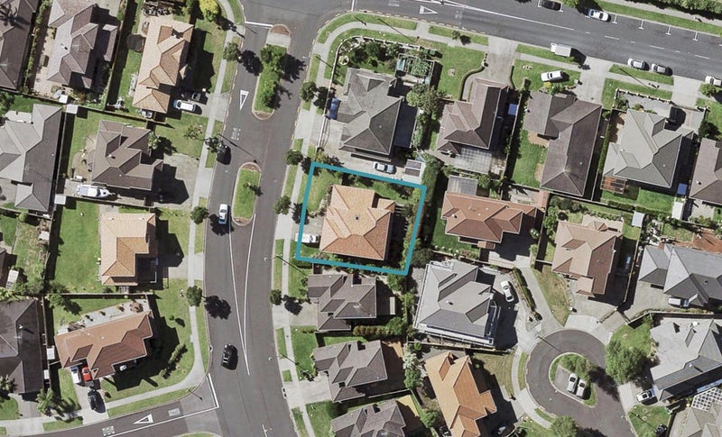 68 Middlefield Drive, Flat Bush, Auckland - Carousel 1