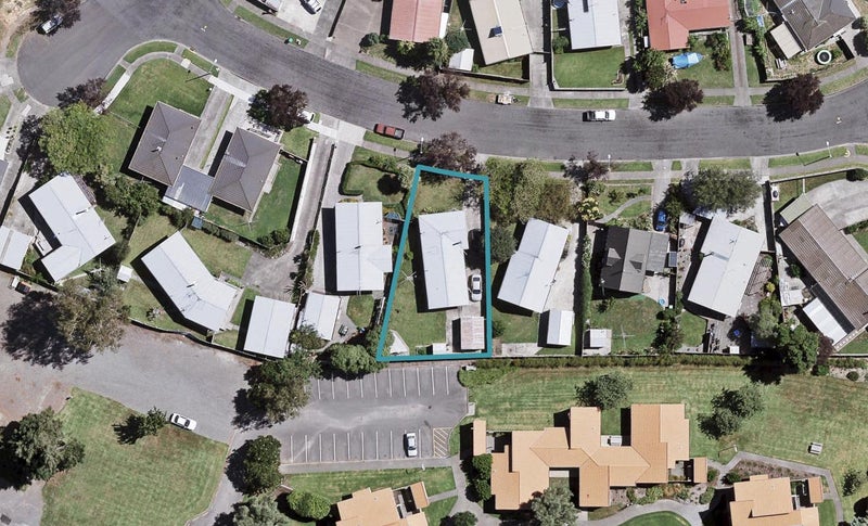 21 Gilmour Place, Taradale, Napier - Carousel 1