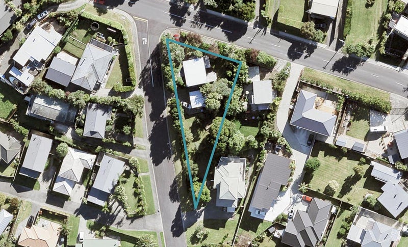 261 Vipond Road, Stanmore Bay, Whangaparaoa - Carousel 1