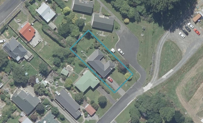 13 Constant Street, Sawyers Bay, Port Chalmers - Carousel 1