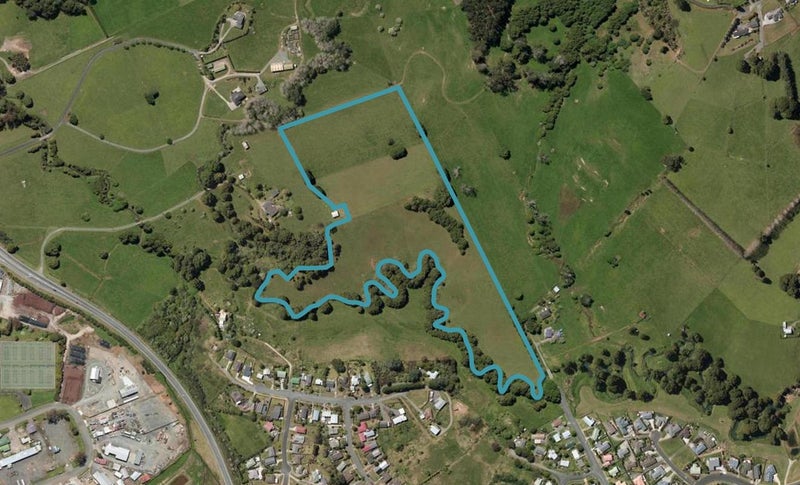75 Gillingham Road, TE KAMO - Carousel 1