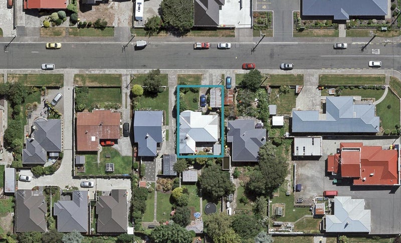 15 Bullar Street, Grasmere, Invercargill - Carousel 1