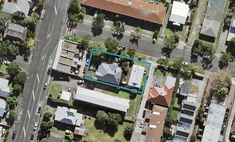1A Patterson Street, Sandringham, Auckland - Carousel 1