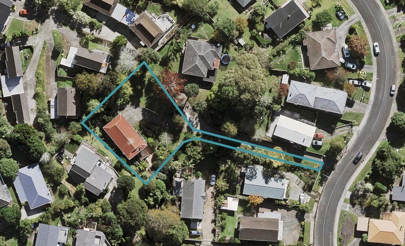 48 Ayton Drive, Totara Vale, Auckland - Carousel 1
