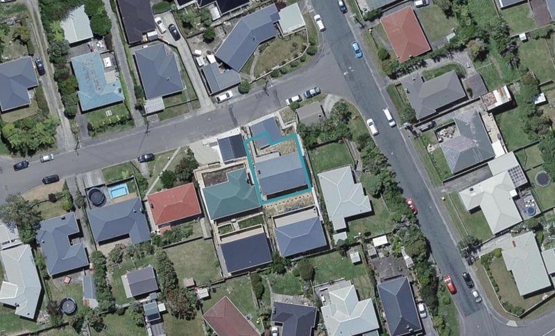 3 Balmain Street, Newlands, Wellington - Carousel 1