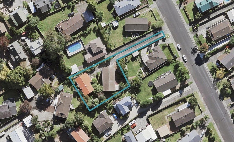 1/86 Lynn Road, Bayview, Auckland - Carousel 1