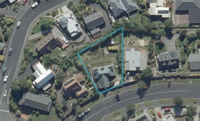 209 Larnach Road, Waverley, Dunedin - Carousel 1